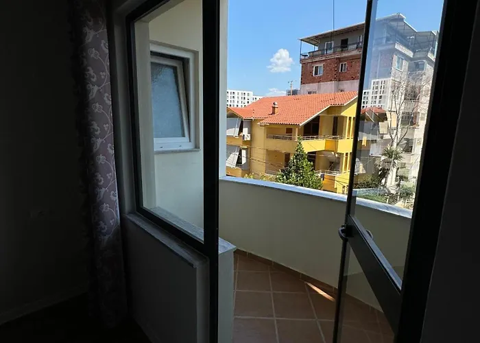 Voyage Apartmán Tirana